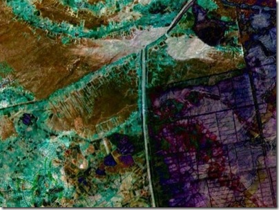 Imagens de satélite da Nasa que mudam de cor acompanhadas por música eletrônica